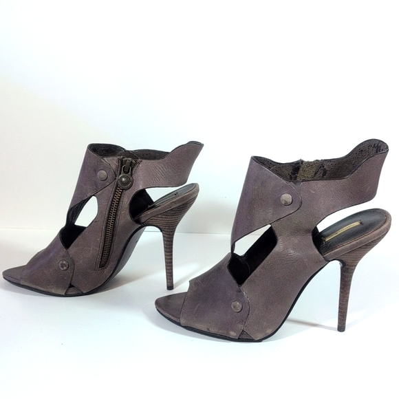 Max Studio Leather Ankle Heels Size 9.5 - Picture 3 of 11